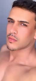 Acompanhante Matheus