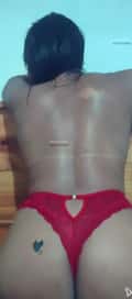 Acompanhante Morena
