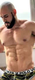 Acompanhante Lucasmaromba