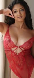 Acompanhante Morena