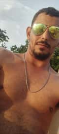 Acompanhante Breno