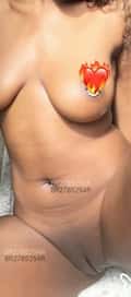 Acompanhante Mariana
