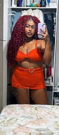 Acompanhante Morena