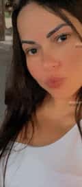 Acompanhante Suzanne