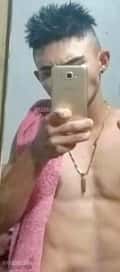 Acompanhante Bigode