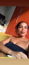 Acompanhante Morena