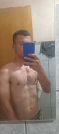 Acompanhante Douglas