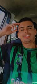 Acompanhante Adriano