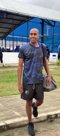 Acompanhante Lucas