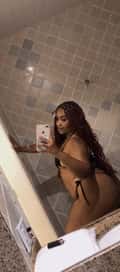 Acompanhante Luana