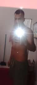 Acompanhante Pedro Leite