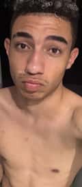 Acompanhante Lucas