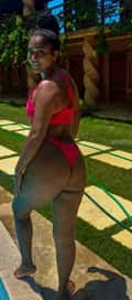 Acompanhante Morena