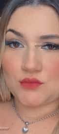 Acompanhante Julia