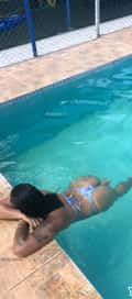 Acompanhante Morena