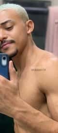 Acompanhante Henrique