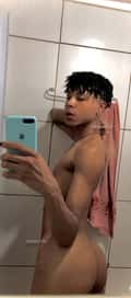 Acompanhante Isaque