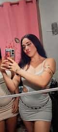Acompanhante July Souza