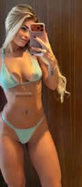 Acompanhante Thais Oliveira