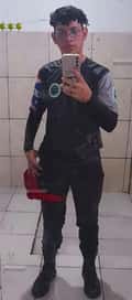Acompanhante Isaac
