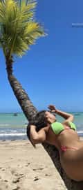 Acompanhante Larissa Leal