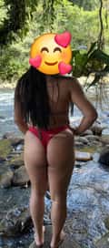Acompanhante Charlotte