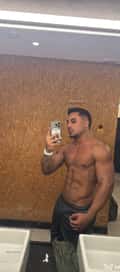 Acompanhante Lucas Campos