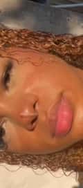 Acompanhante Luísa