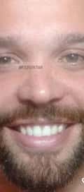 Acompanhante Chuck