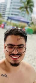 Acompanhante Chris