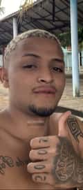 Acompanhante Vitor Junior