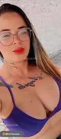 Acompanhante Polly