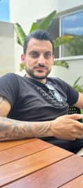 Acompanhante Ali Hadi