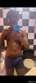 Acompanhante Leo