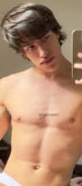 Acompanhante Ulliel Gaspard