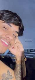 Acompanhante Lucas
