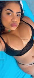 Acompanhante Briana