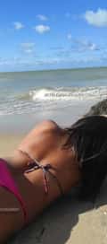 Acompanhante Morena
