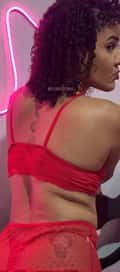 Acompanhante Júlia