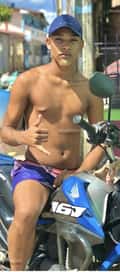 Acompanhante André Santos