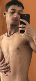 Acompanhante Alisson