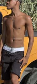 Acompanhante Breno