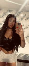 Acompanhante Allana Fox