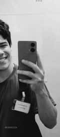 Acompanhante Uilian