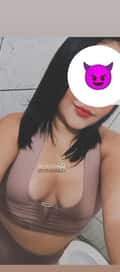 Acompanhante Caroline
