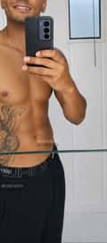 Acompanhante Robinho