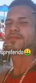 Acompanhante Lucas