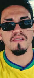 Acompanhante Dominic Macedo