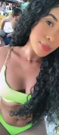 Acompanhante Regininha