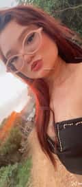 Acompanhante Lolla Gomes